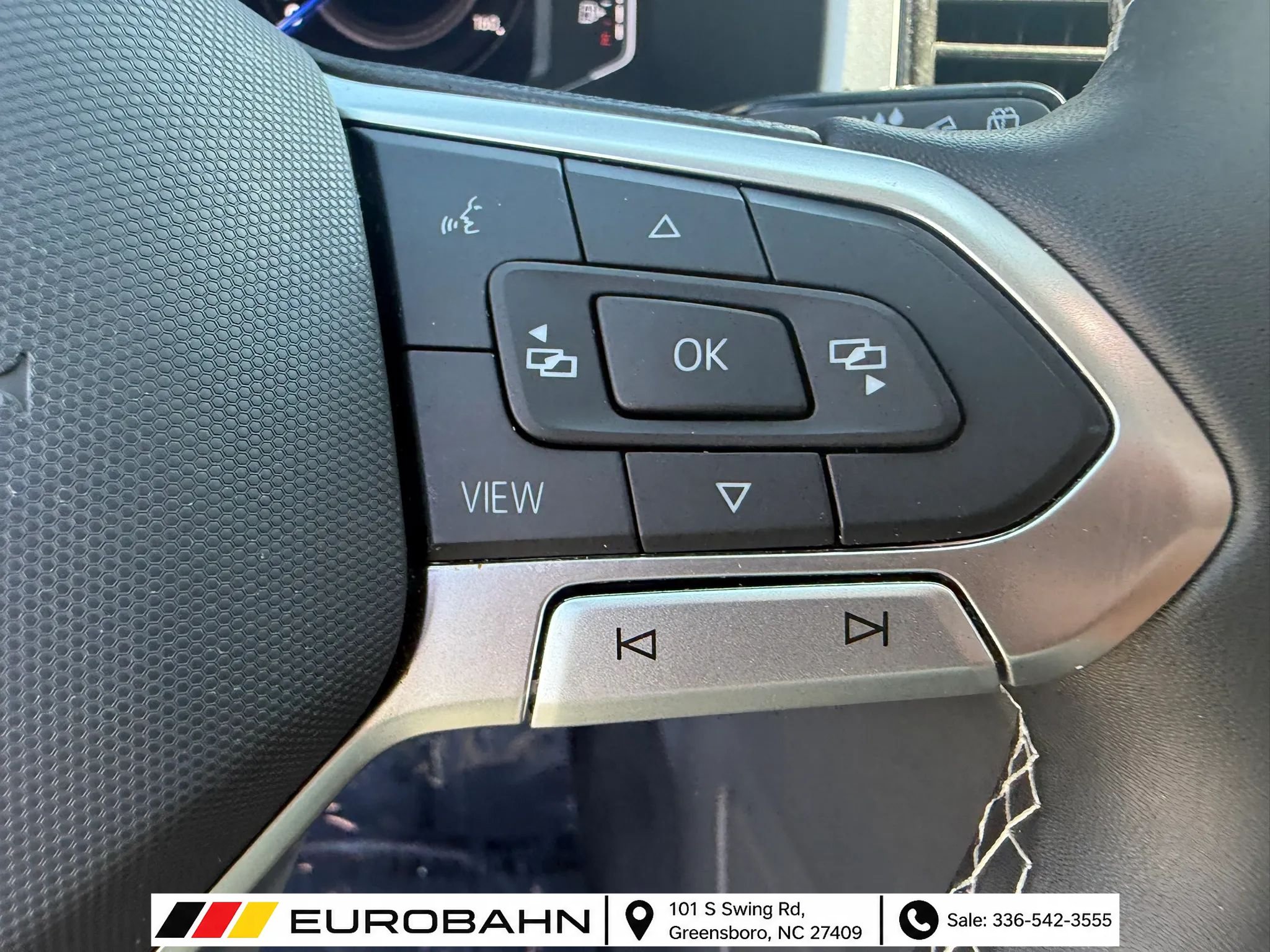 Used 2022 Volkswagen Atlas SE FWD image 33