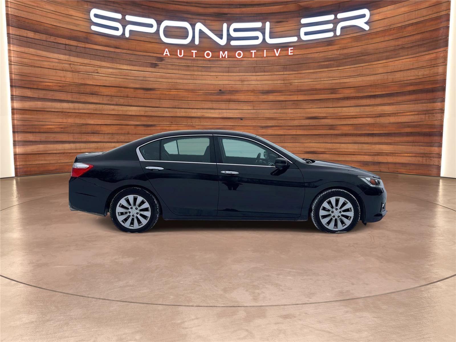 Used 2014 Honda Accord EX image 4