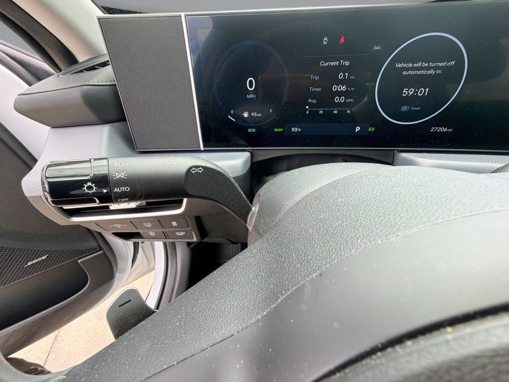 Used 2025 Hyundai Sonata Limited FWD image 28