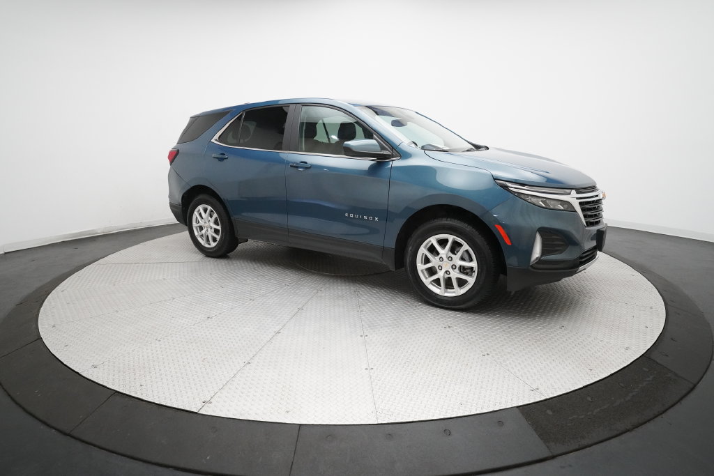 Used 2024 Chevrolet Equinox LT AWD/4WD image 35