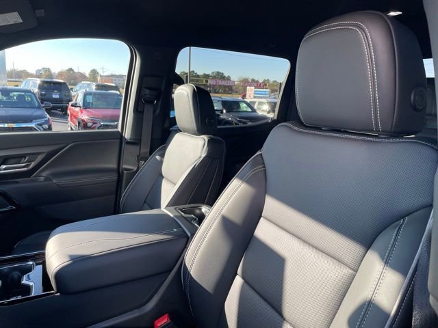 New 2025 Chevrolet Silverado EV LT image 15