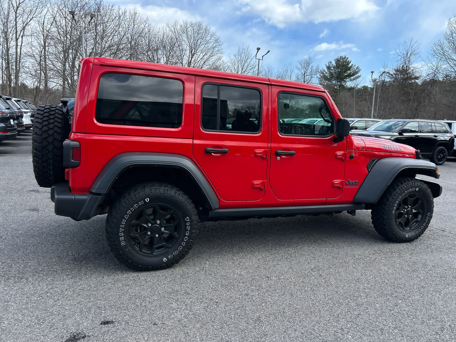Used 2023 Jeep Wrangler Unlimited w/ Cold Weather Group image 4