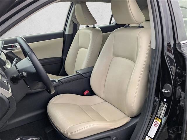 Used 2013 Lexus CT 200h image 15