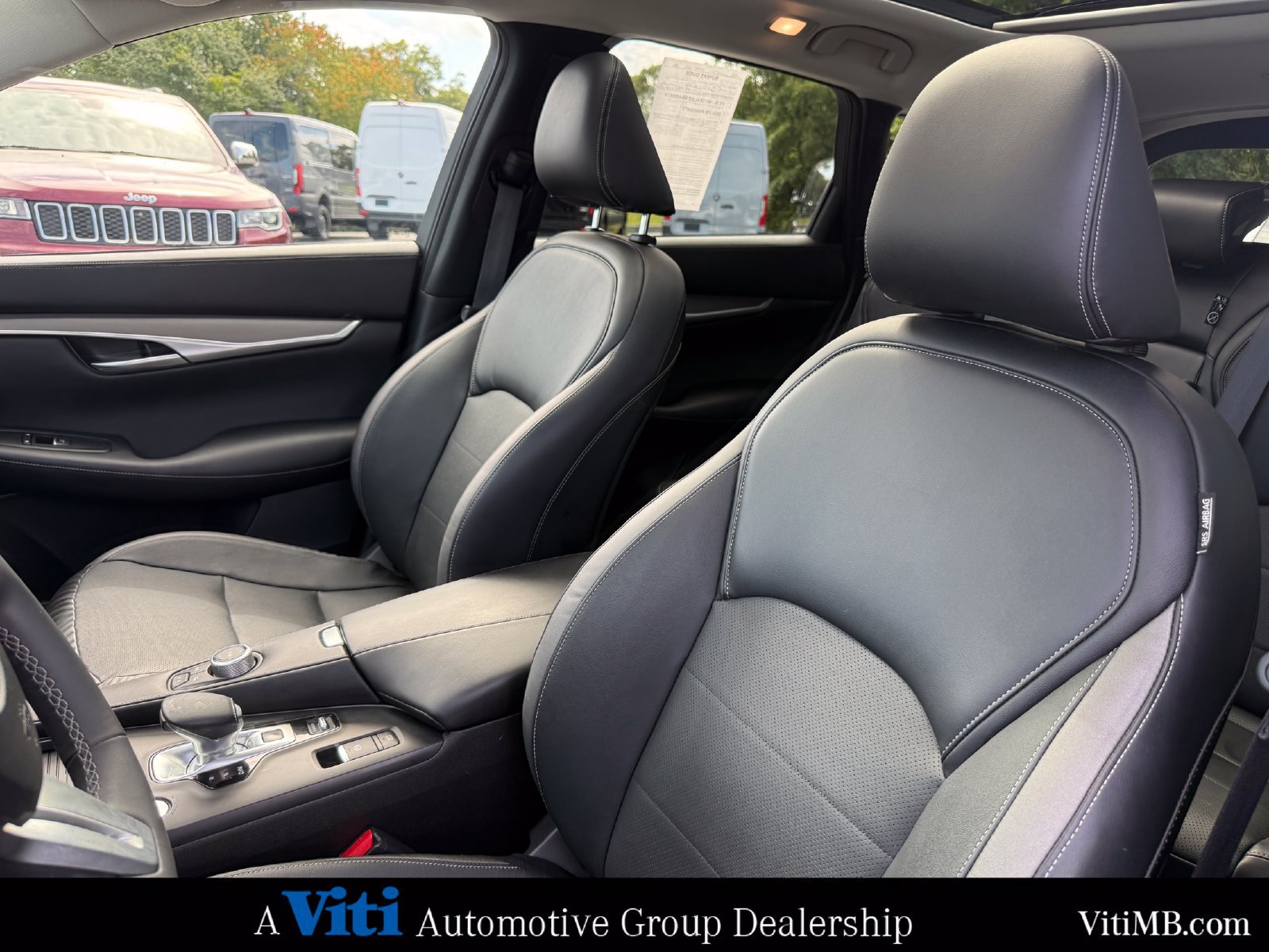 Used 2022 INFINITI QX50 Luxe AWD/4WD image 18