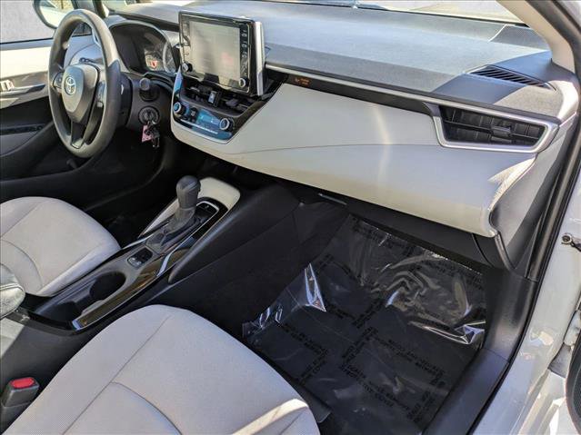 Used 2020 Toyota Corolla LE image 21