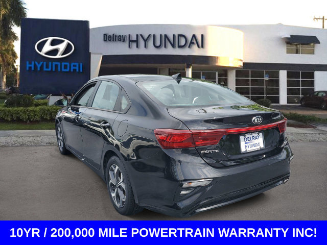 Used 2021 Kia Forte LXS FWD image 3