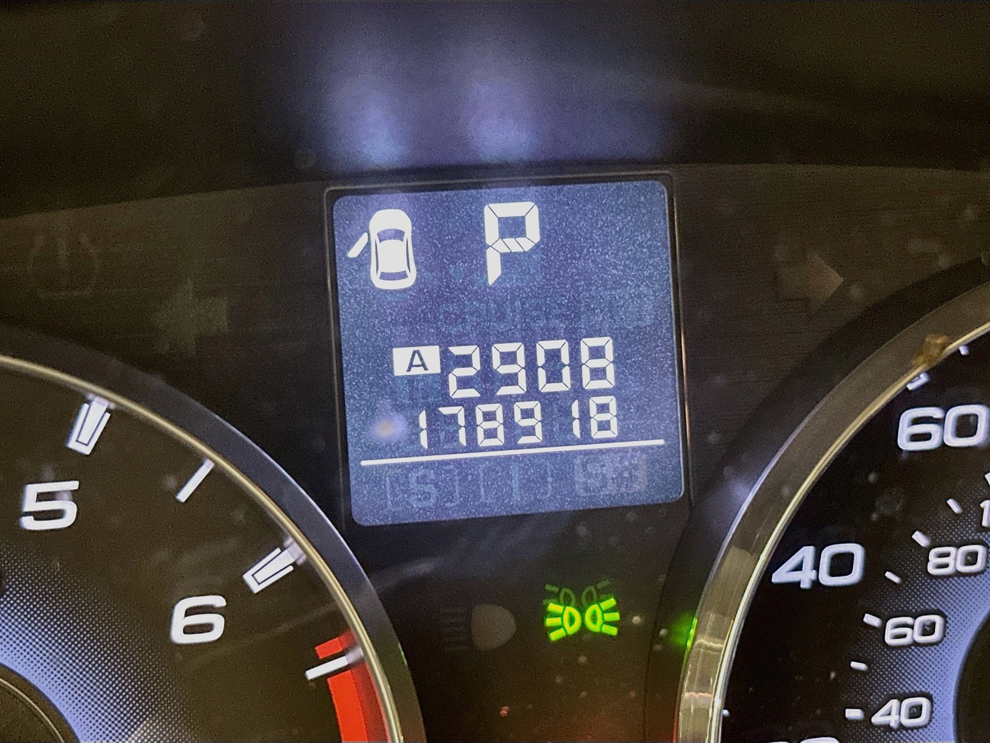 Used 2012 Subaru Legacy 2.5i Limited w/ Popular Pkg 2 AWD/4WD image 19