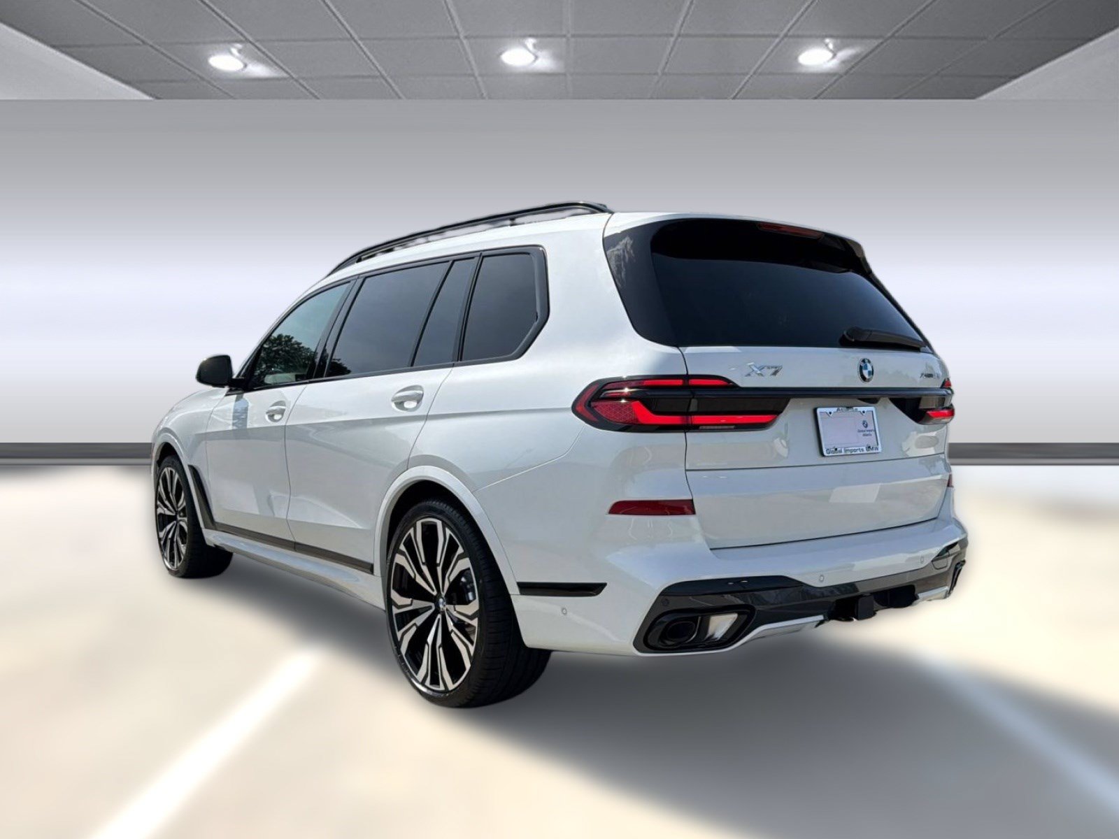 New 2027 BMW X7 xDrive40i w/ Executive Package AWD/4WD image 2
