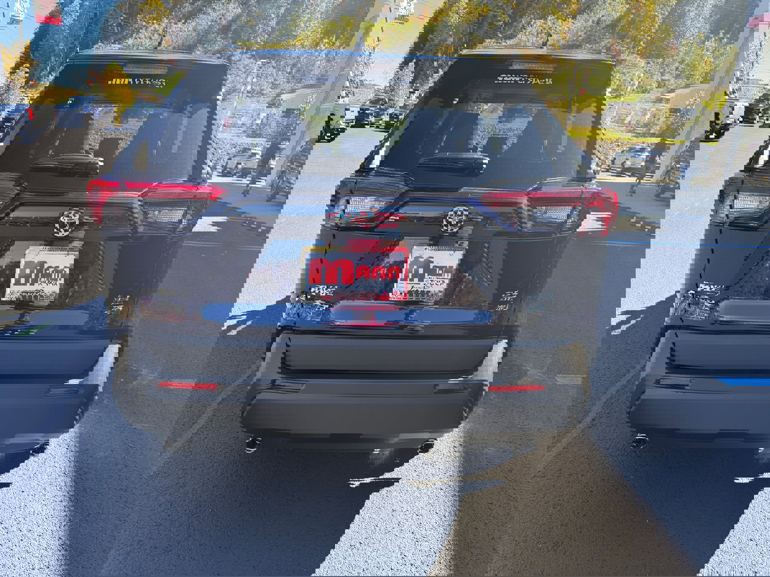 New 2025 Toyota RAV4 XLE image 8