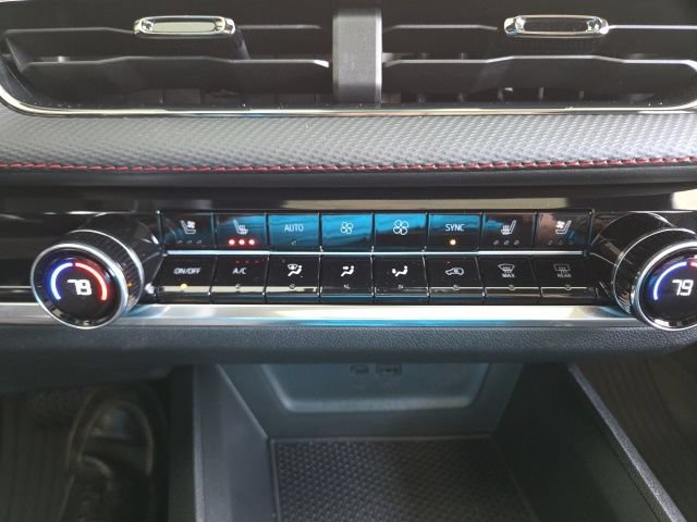 New 2027 Chevrolet Equinox RS w/ Safety and Technology Package AWD/4WD image 18