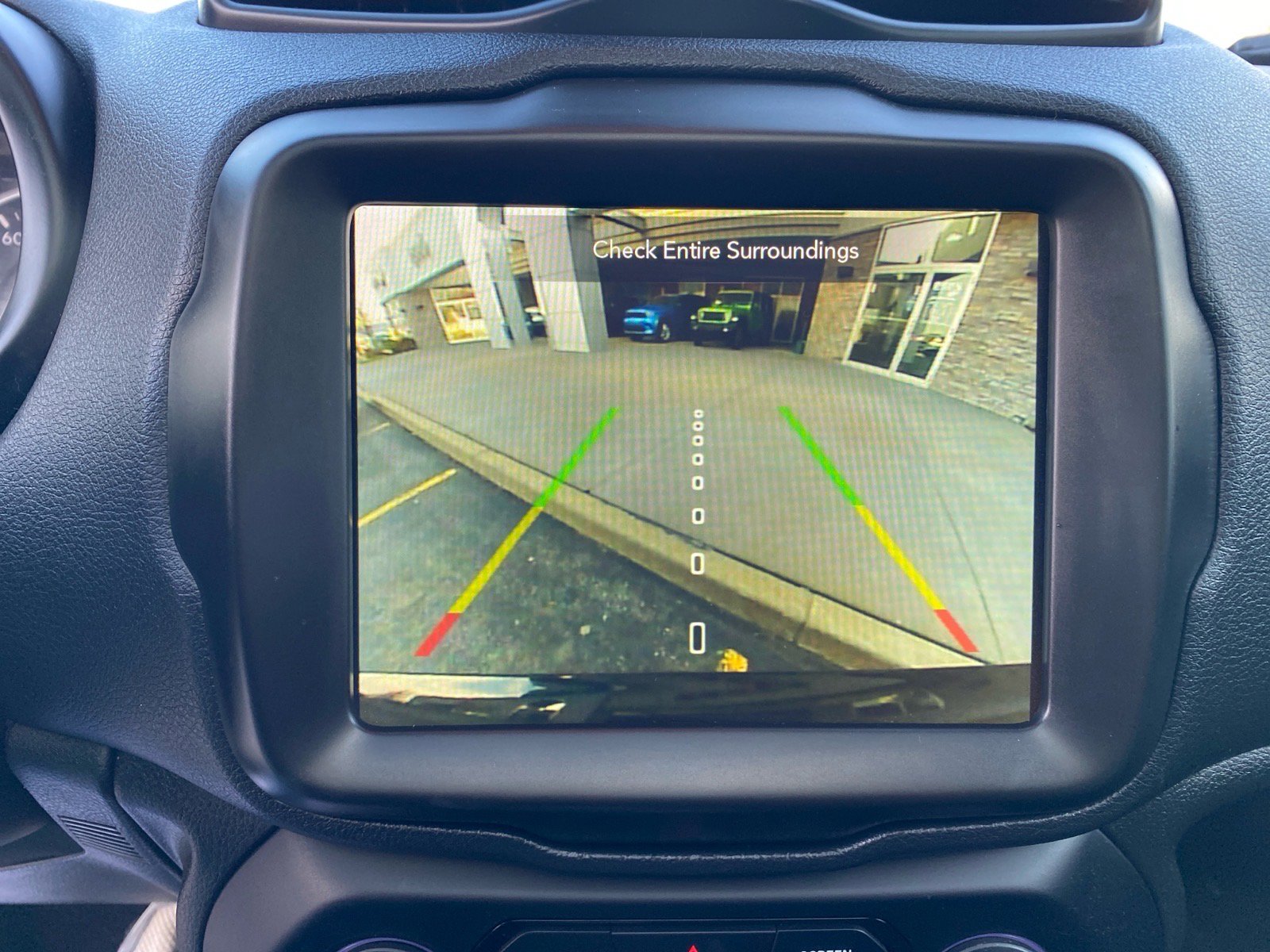 Used 2022 Jeep Renegade Latitude w/ Sun/Sound Group image 15