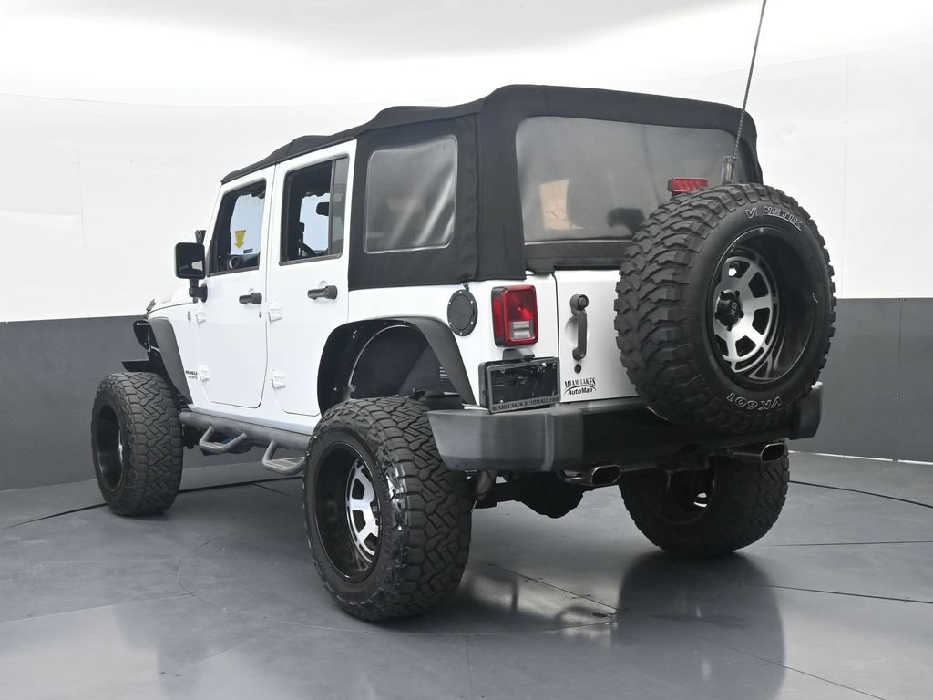 Used 2014 Jeep Wrangler Unlimited Sport w/ Power Convenience Group AWD/4WD image 4
