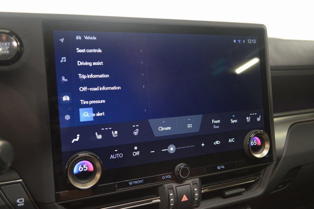 Used 2024 Lexus GX 550 w/ Accessory Package (Z1) image 26