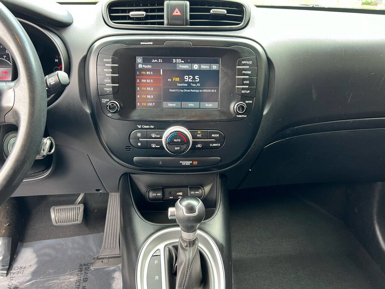 Used 2018 Kia Soul + image 26