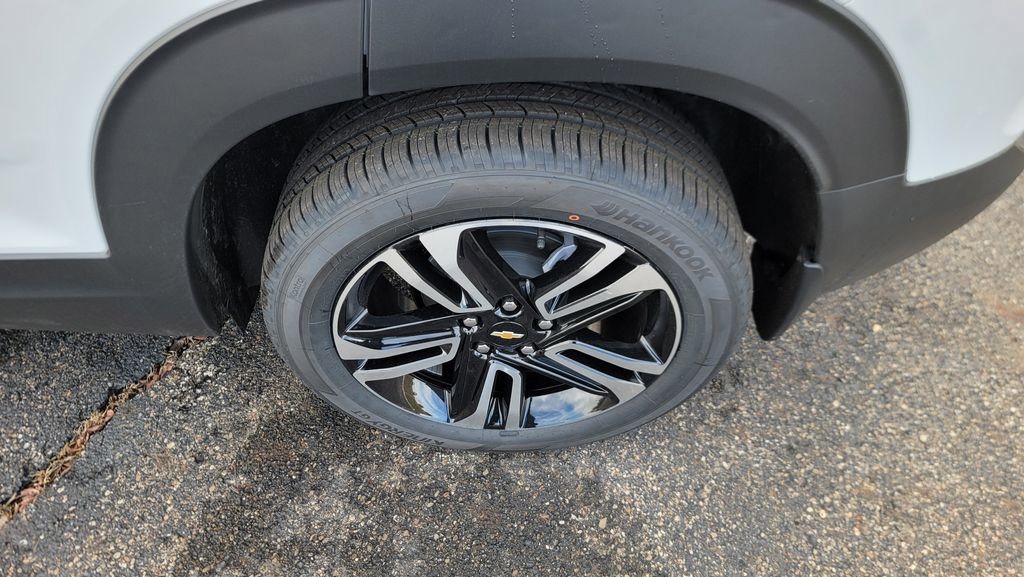 New 2026 Chevrolet TrailBlazer LT w/ Convenience Package image 8