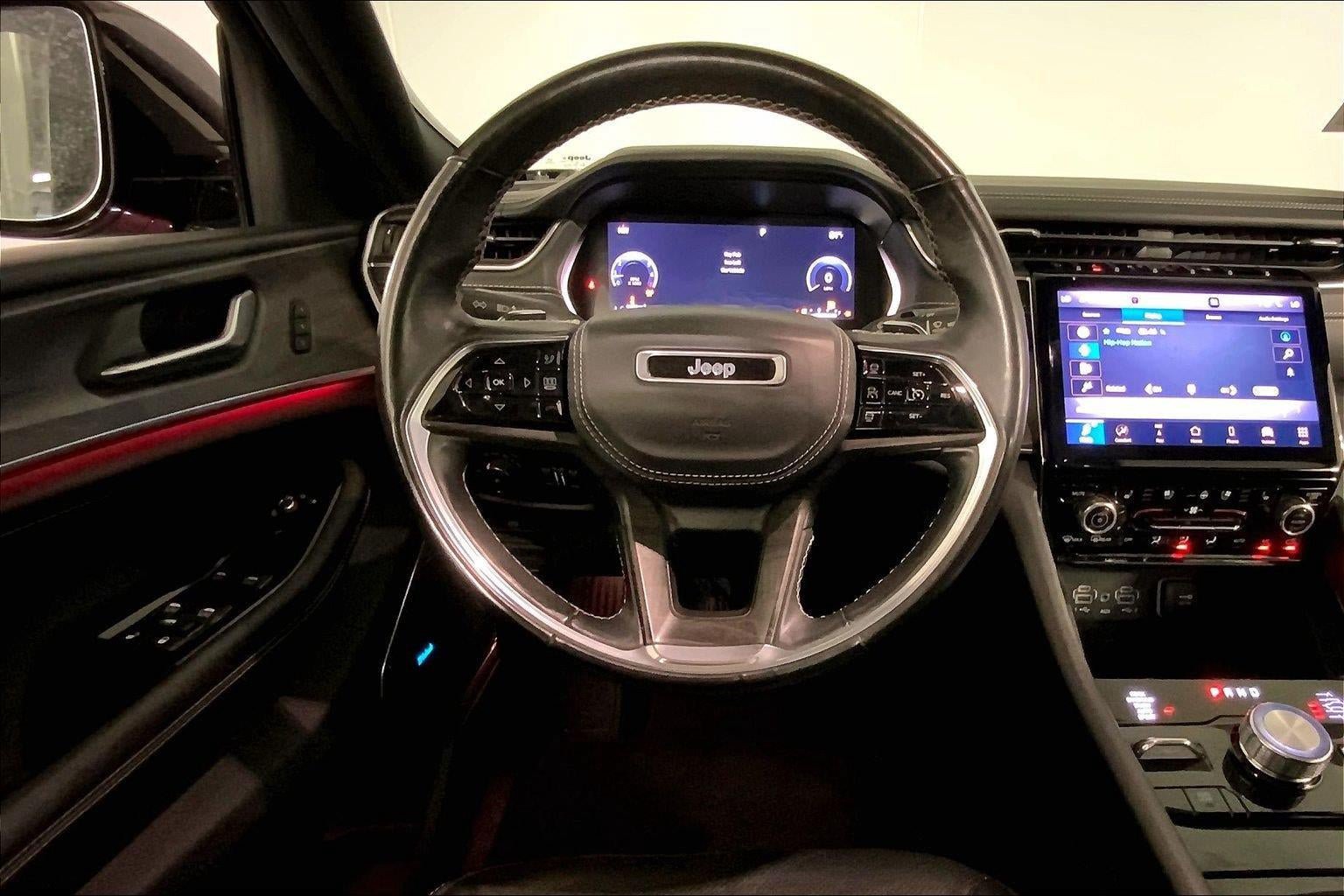 Used 2022 Jeep Grand Cherokee L Overland AWD/4WD image 5