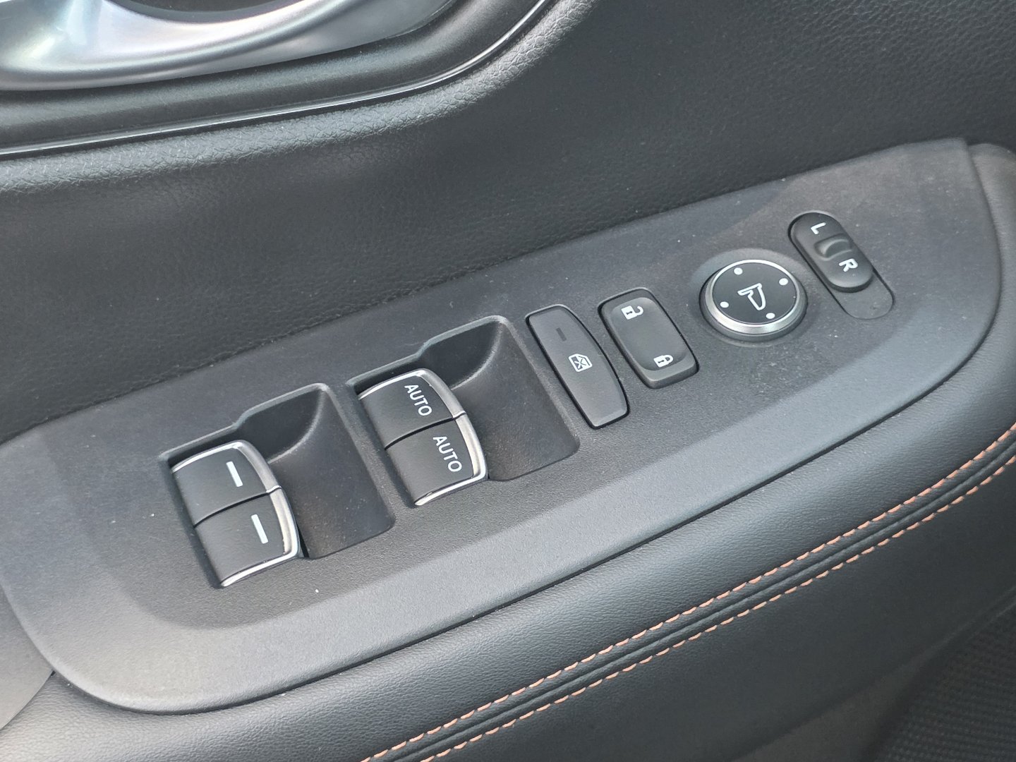 Certified 2024 Honda HR-V Sport image 24