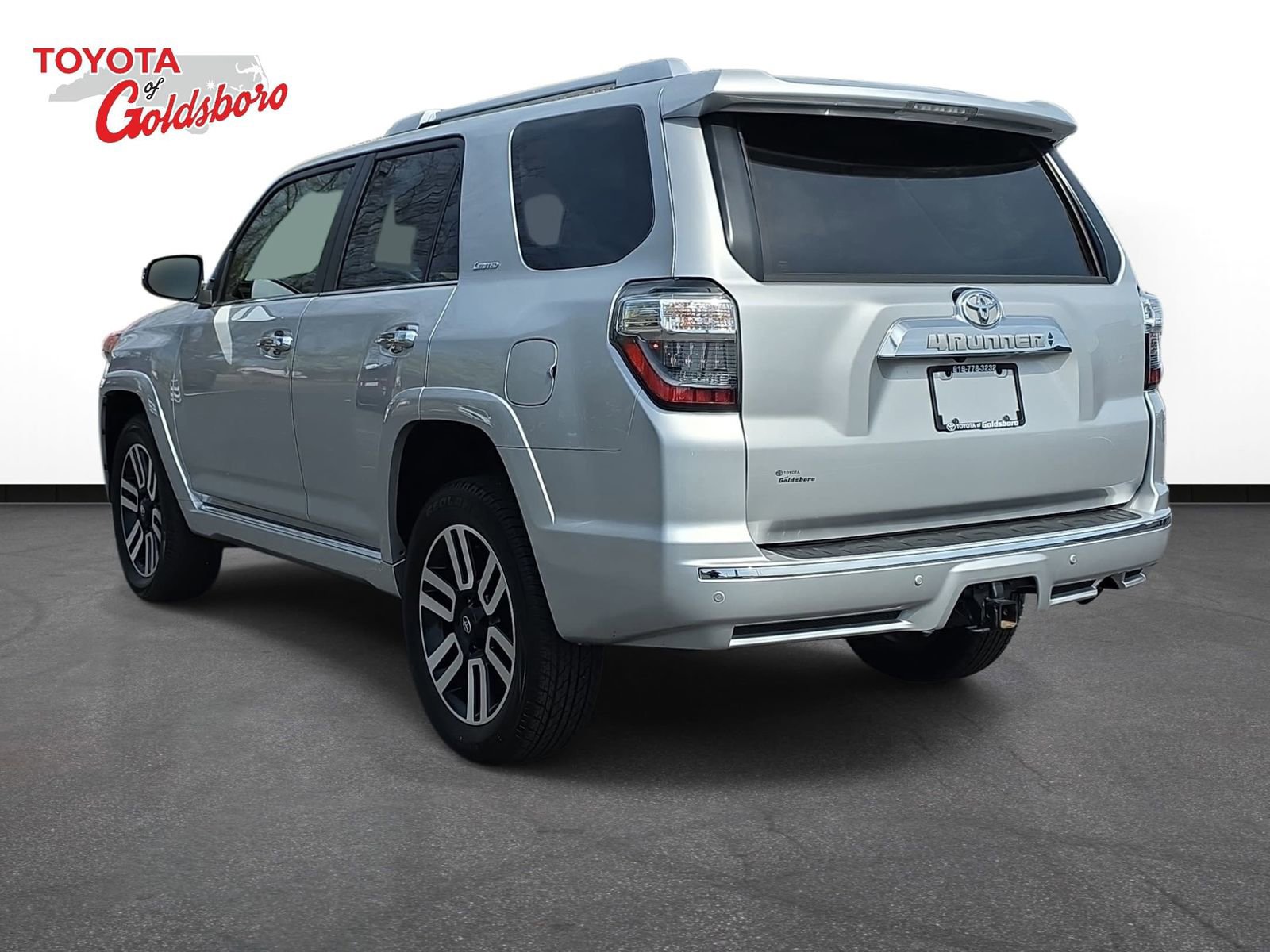 Used 2024 Toyota 4Runner Limited image 7