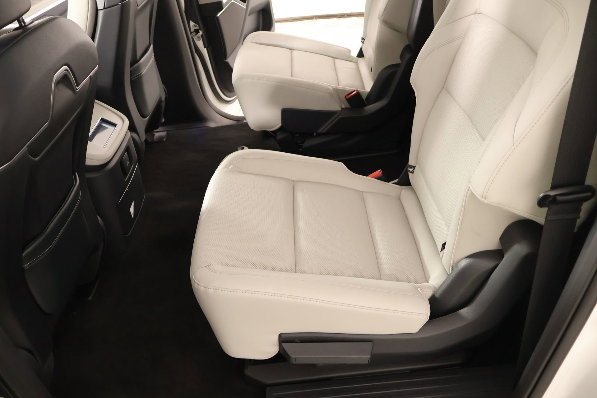New 2026 Lincoln Navigator L Reserve AWD/4WD image 12