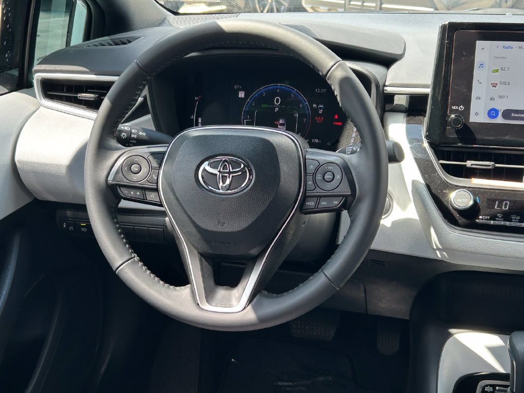 Certified 2026 Toyota Corolla SE FWD image 35