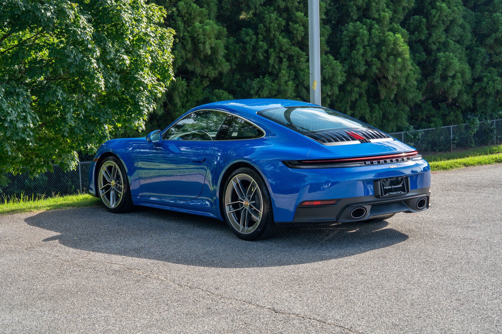 Certified 2025 Porsche 911 Carrera RWD image 3