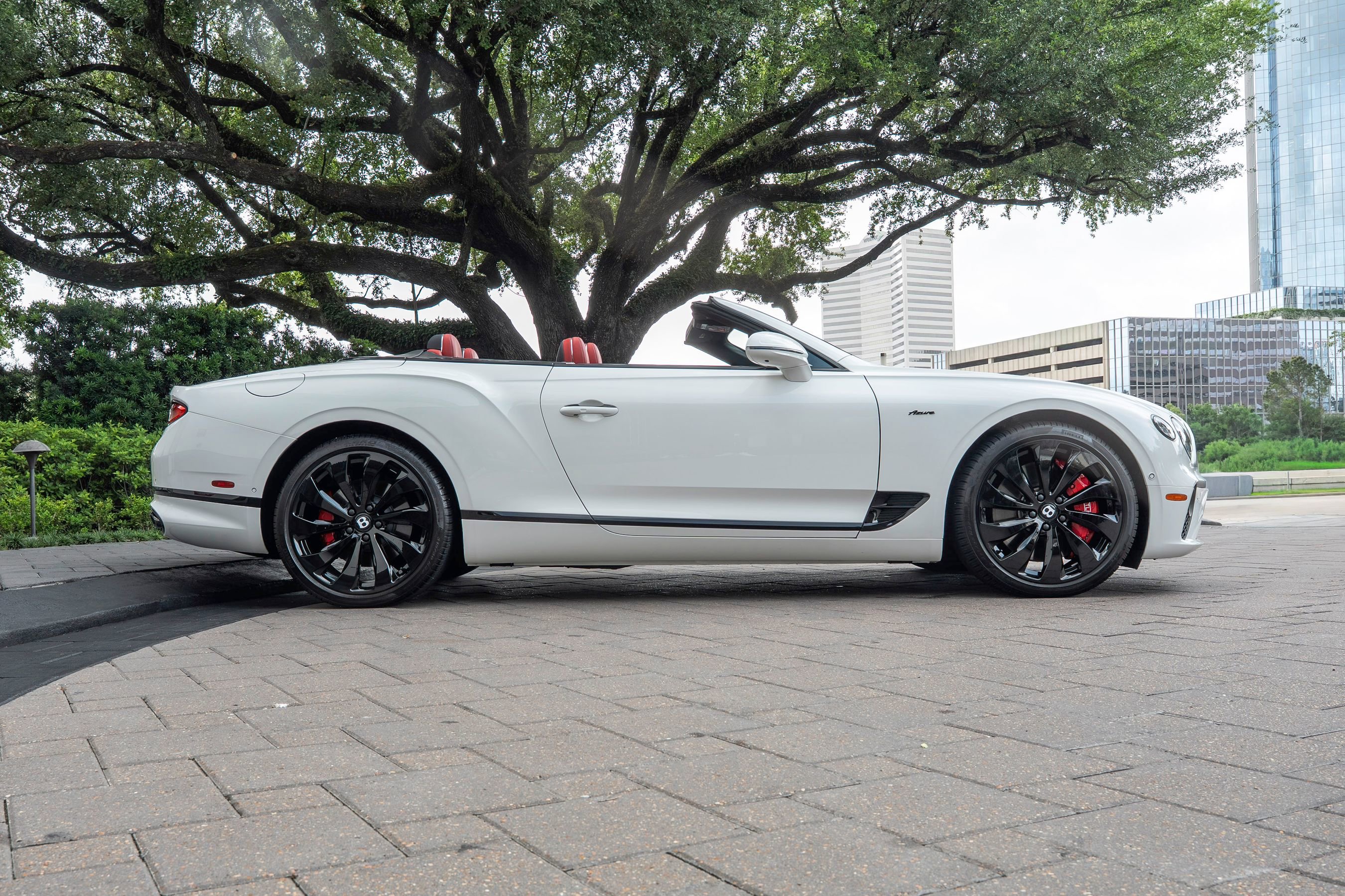 Used 2024 Bentley Continental GT Azure AWD/4WD image 22