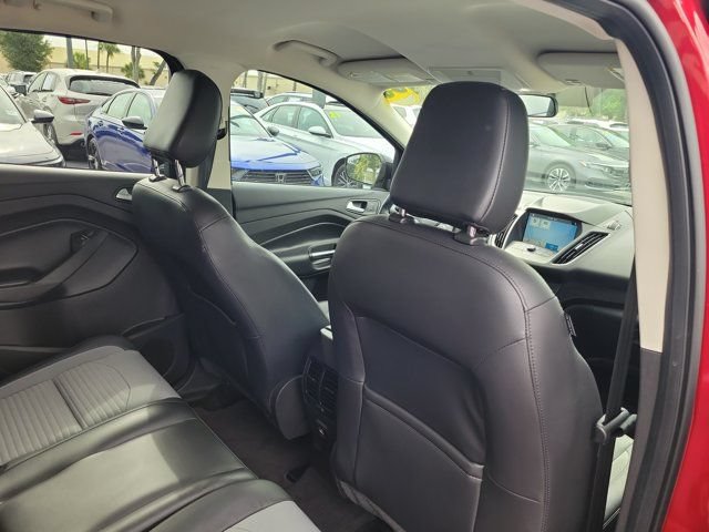 Used 2019 Ford Escape SE FWD image 10