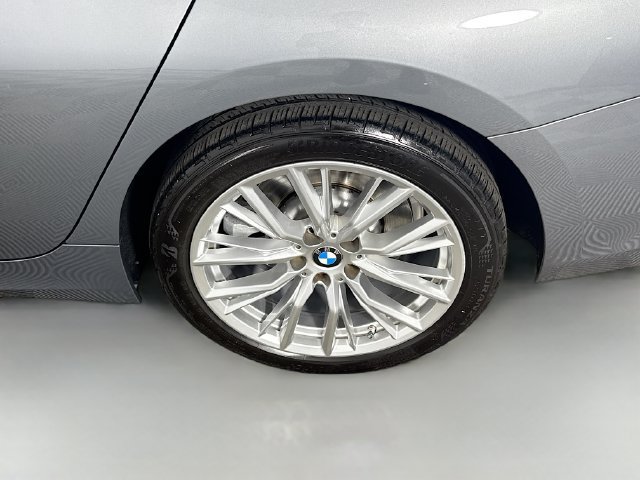 Used 2024 BMW 330i Sedan w/ Convenience Package RWD image 36