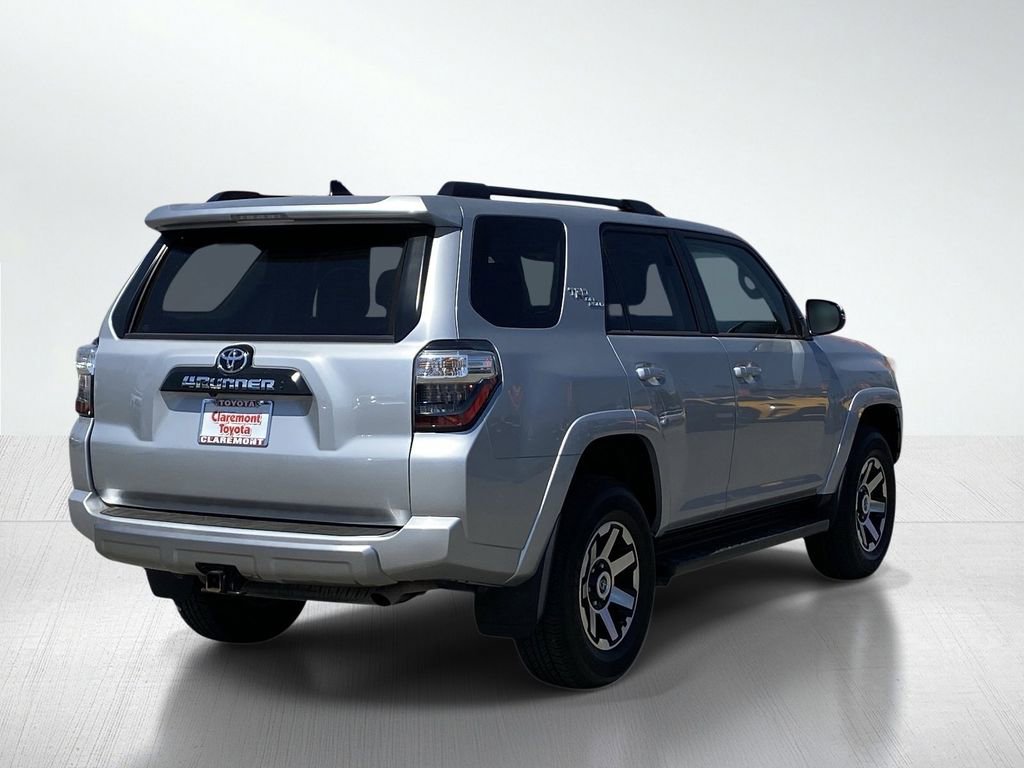 Certified 2024 Toyota 4Runner TRD Off-Road Premium w/ Moonroof Package AWD/4WD image 6