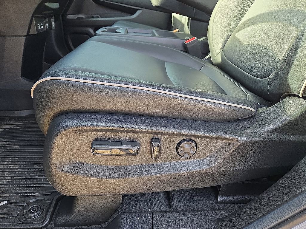 Used 2025 Honda Odyssey Touring image 24