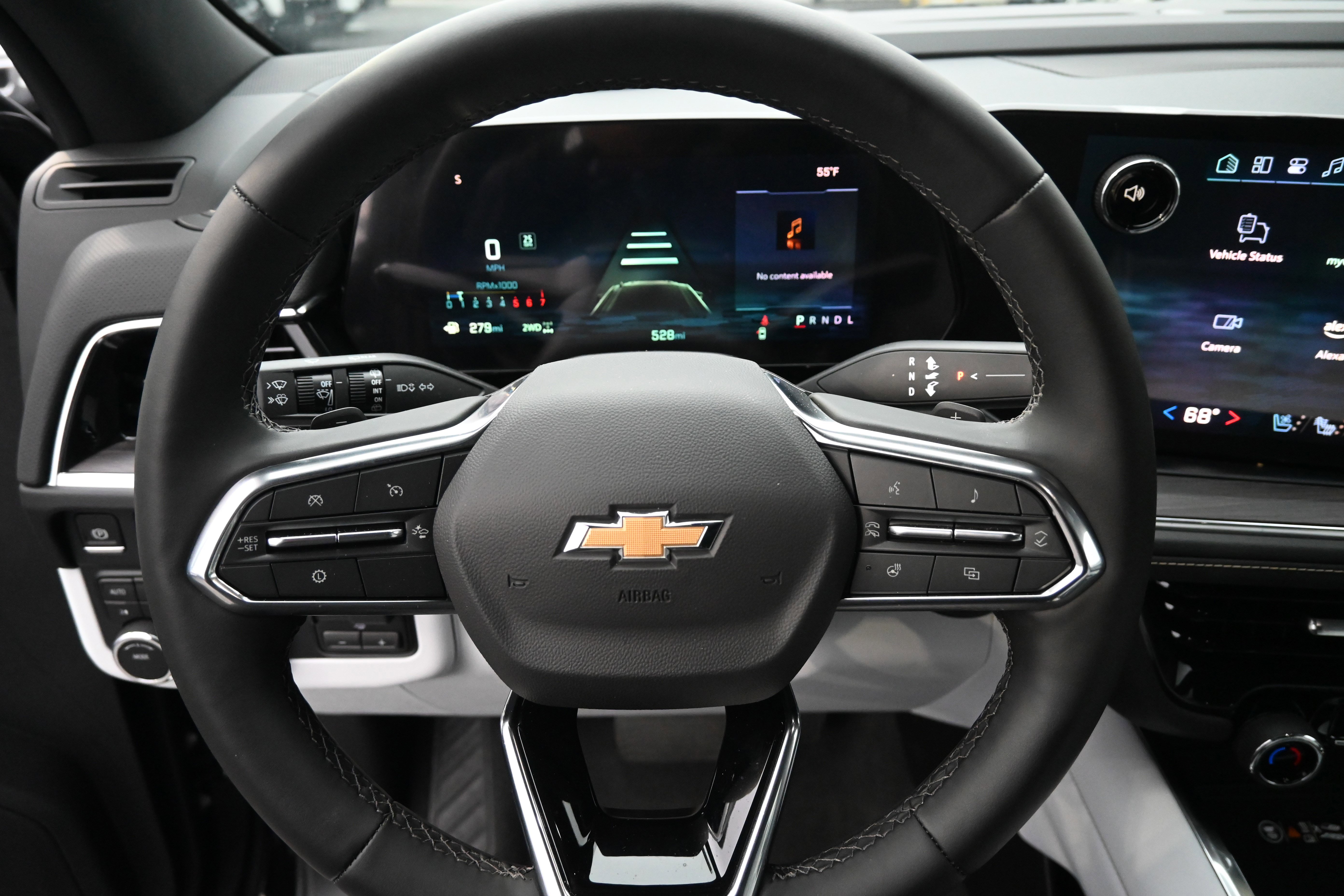 Used 2025 Chevrolet Tahoe Premier w/ Sun And Tow Package image 19