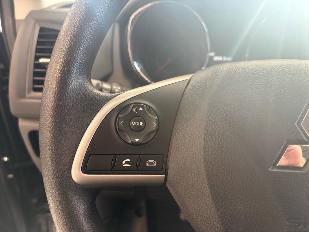Used 2025 Mitsubishi Outlander Sport ES AWD/4WD image 18