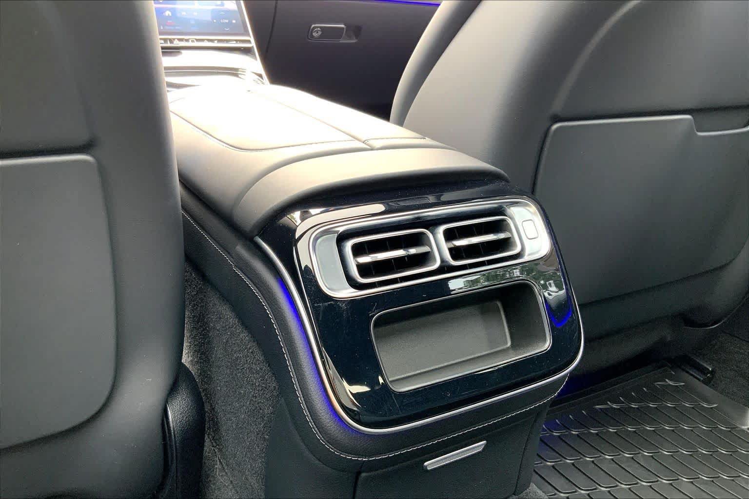 Certified 2023 Mercedes-Benz S 580 4MATIC Sedan w/ AMG Line image 35