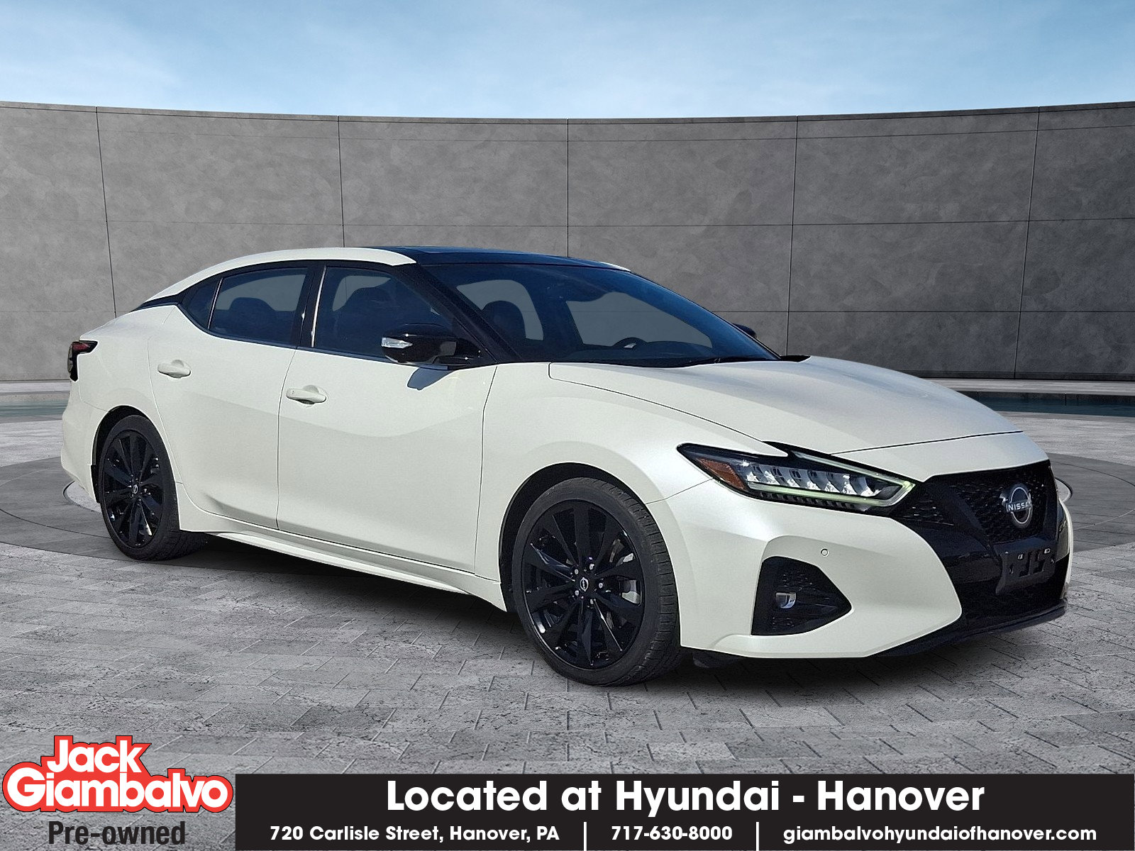 Used 2023 Nissan Maxima SR w/ Sport Mat Group FWD video 1