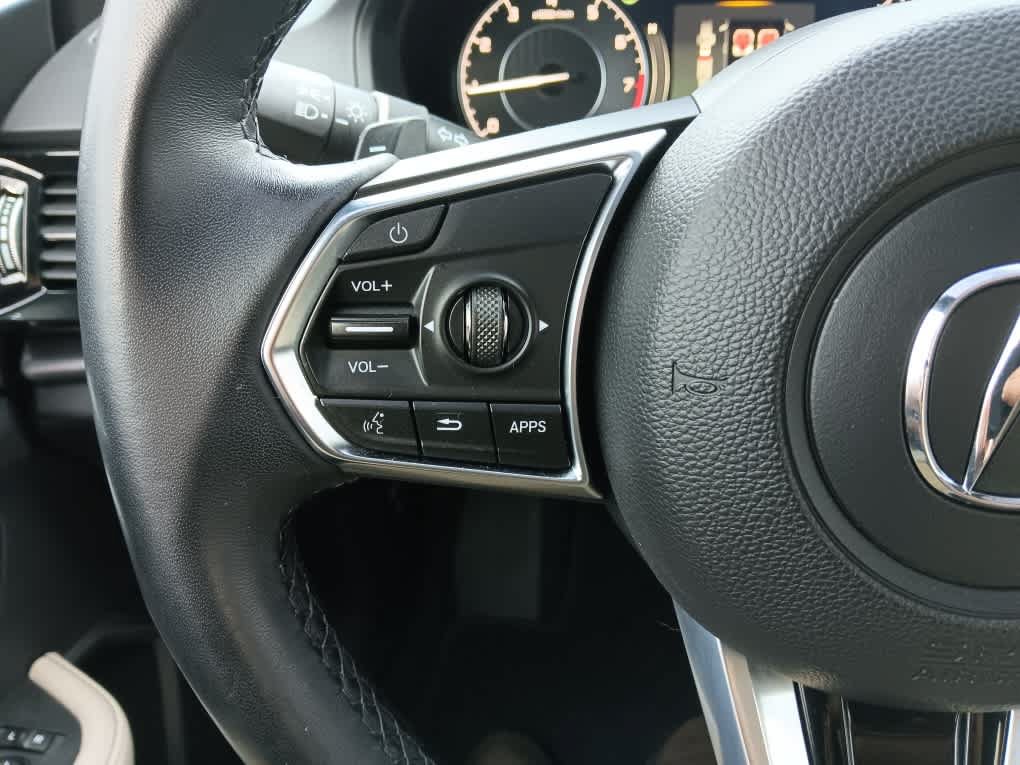 Used 2025 Acura RDX SH-AWD image 23