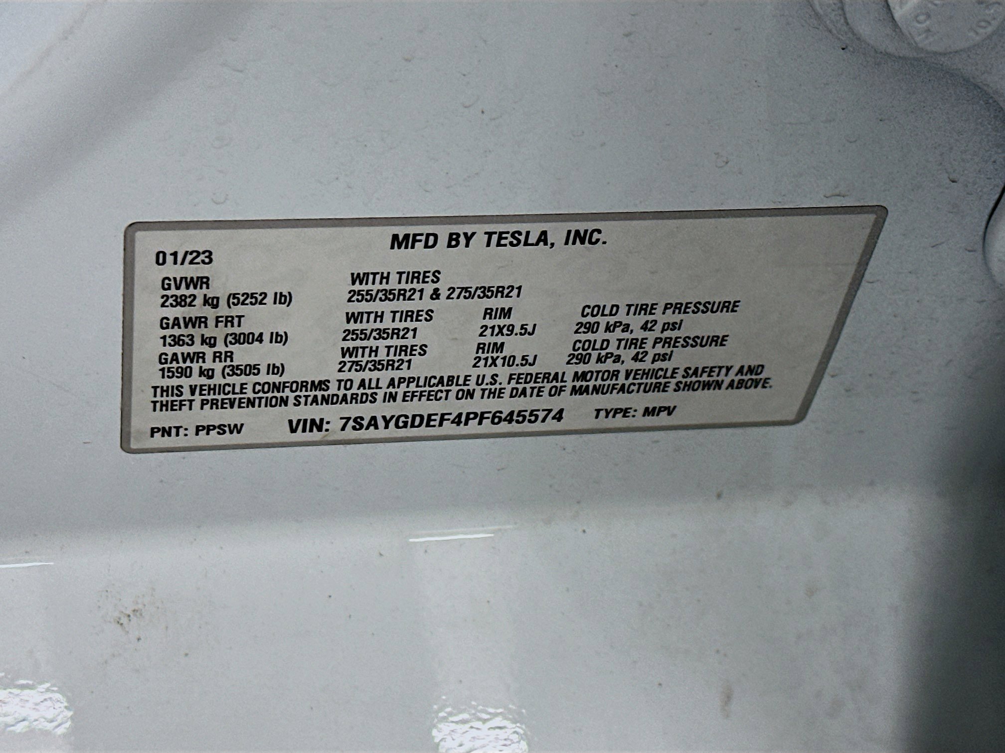 Used 2023 Tesla Model Y Performance image 12