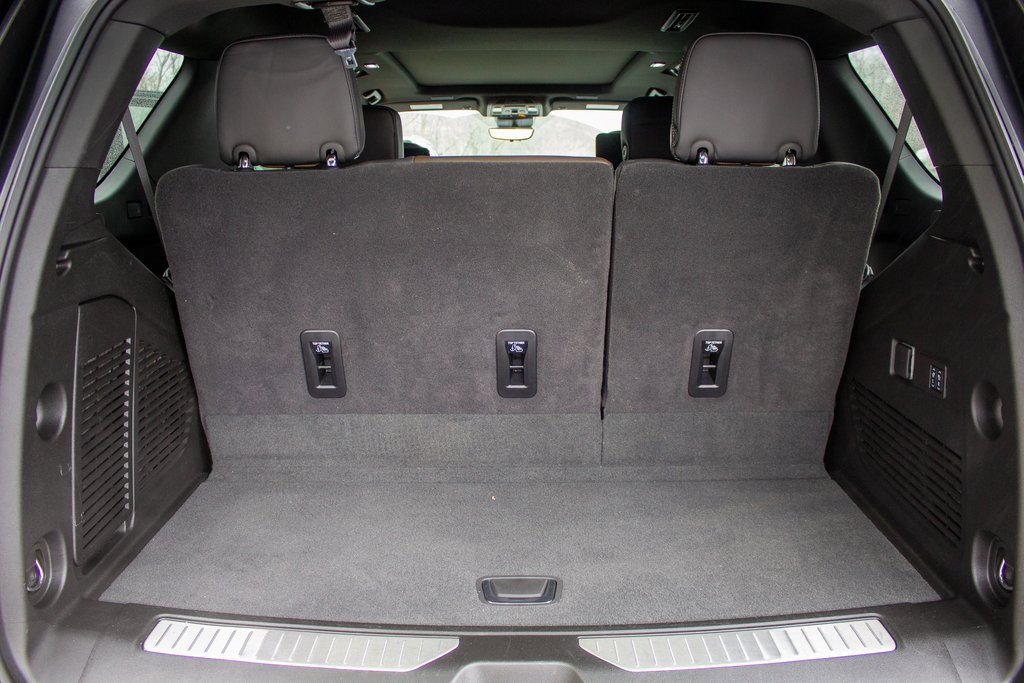 Used 2025 GMC Yukon Denali Ultimate image 24