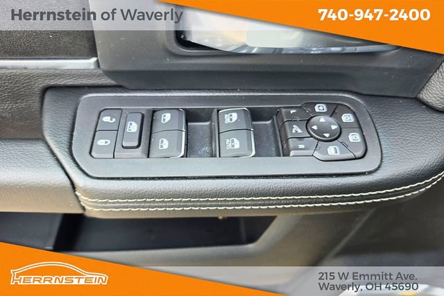 New 2026 RAM 2500 Laramie AWD/4WD image 15