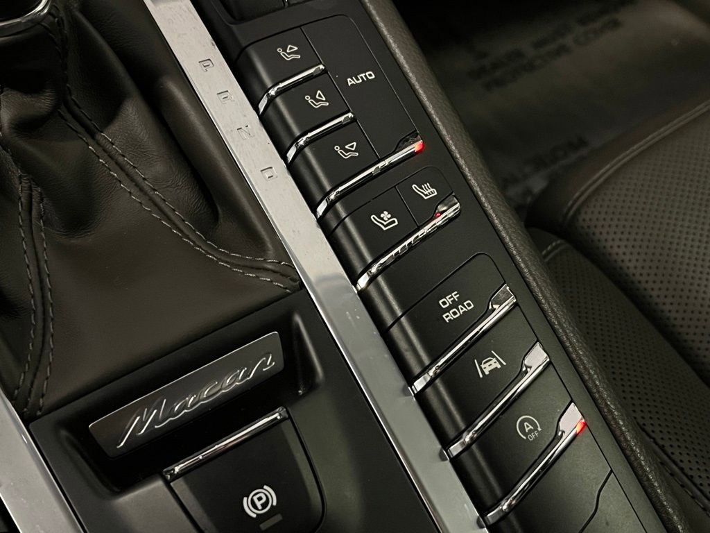 Used 2017 Porsche Macan S image 15