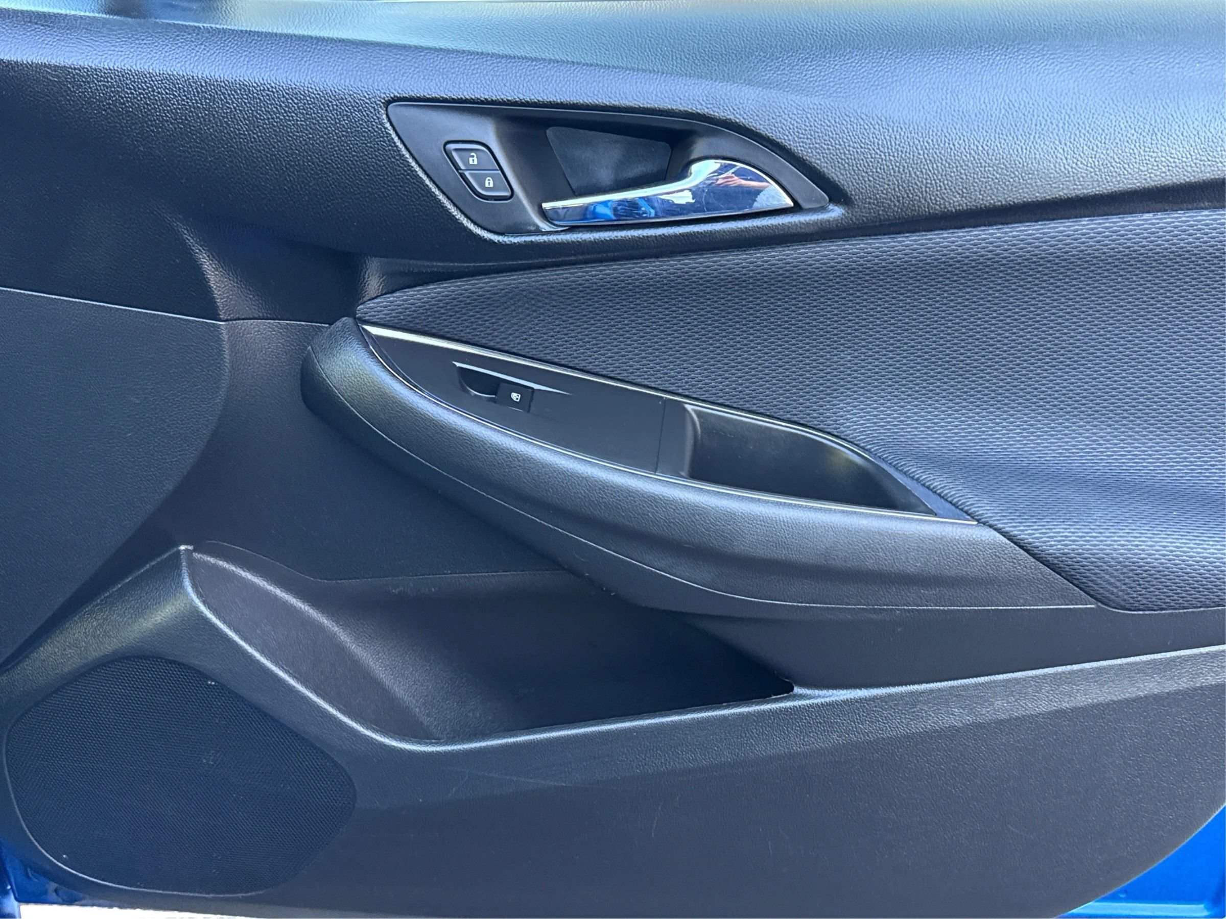 Used 2016 Chevrolet Cruze LT FWD image 22