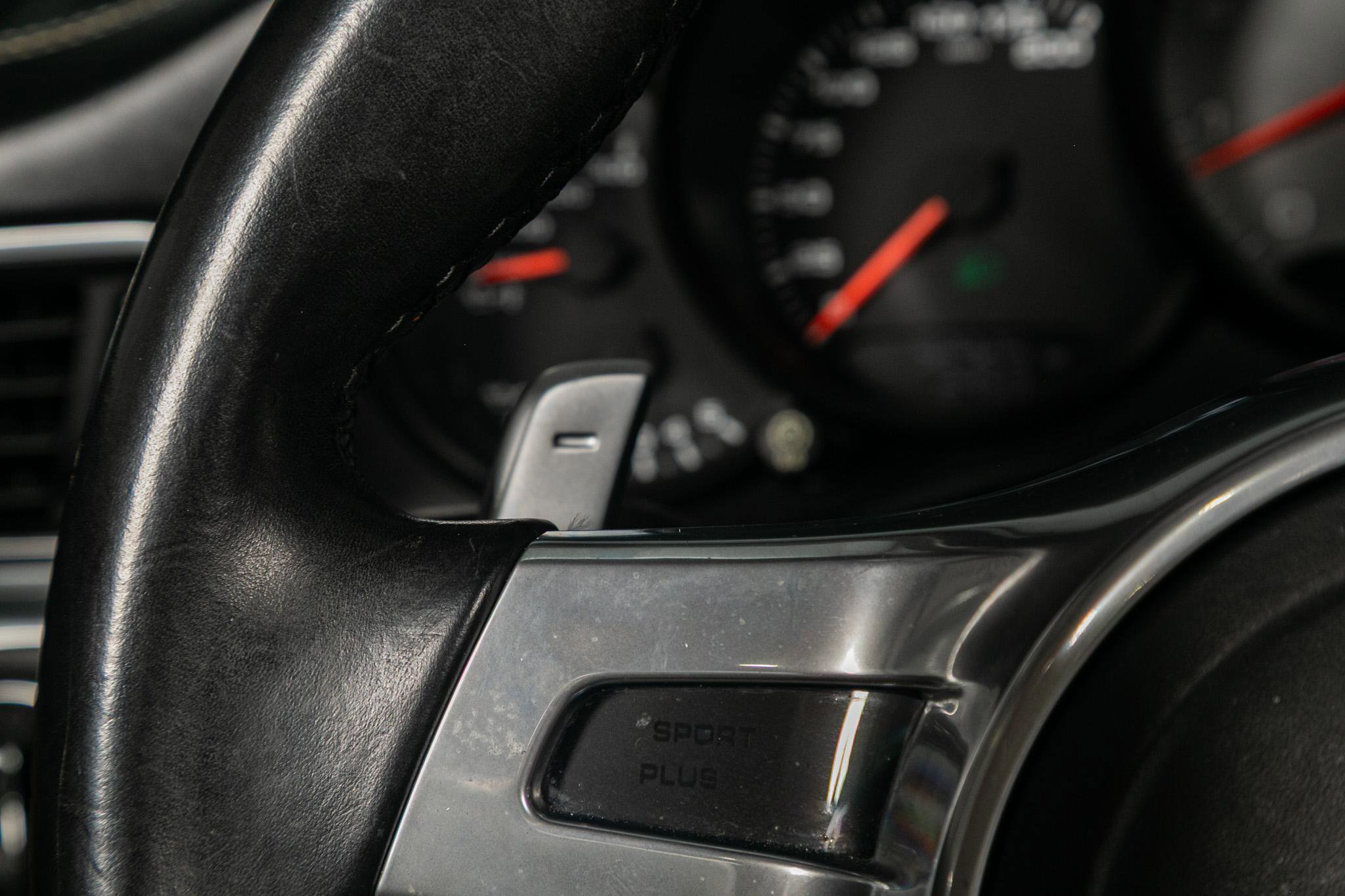 Used 2015 Porsche 911 Carrera S image 32