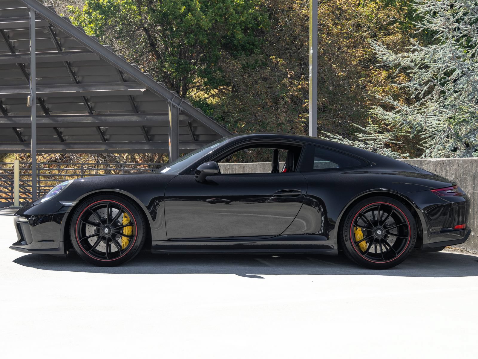 Certified 2019 Porsche 911 GT3 RWD image 2