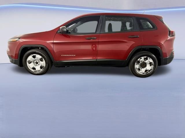 Used 2015 Jeep Cherokee Sport image 5