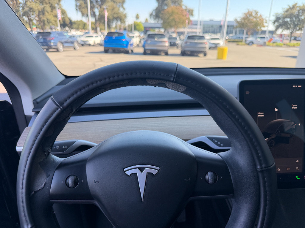 Used 2023 Tesla Model Y Long Range AWD/4WD image 13