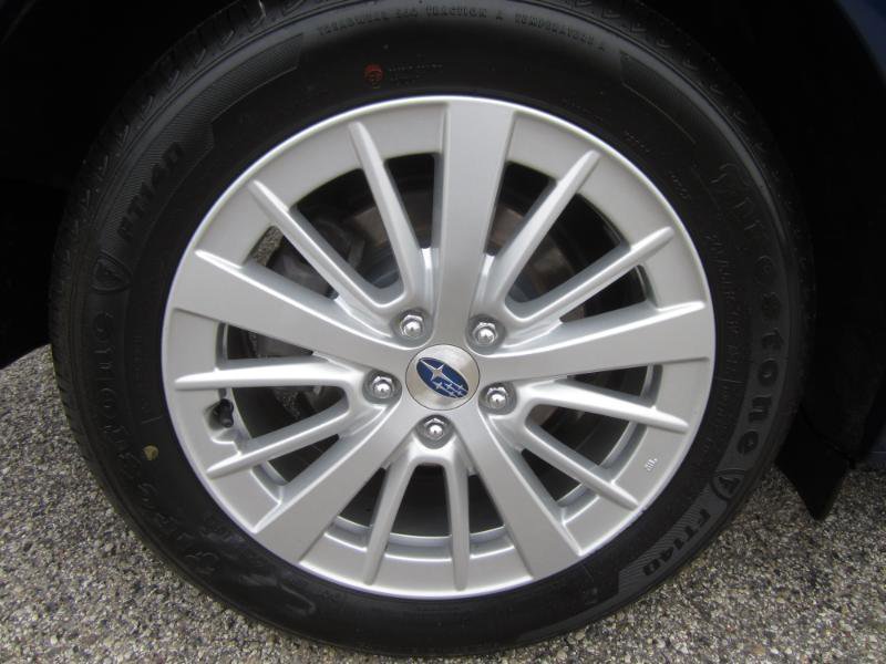 Used 2018 Subaru Impreza 2.0i Premium w/ Eyesight & BSD & Rcta AWD/4WD image 35