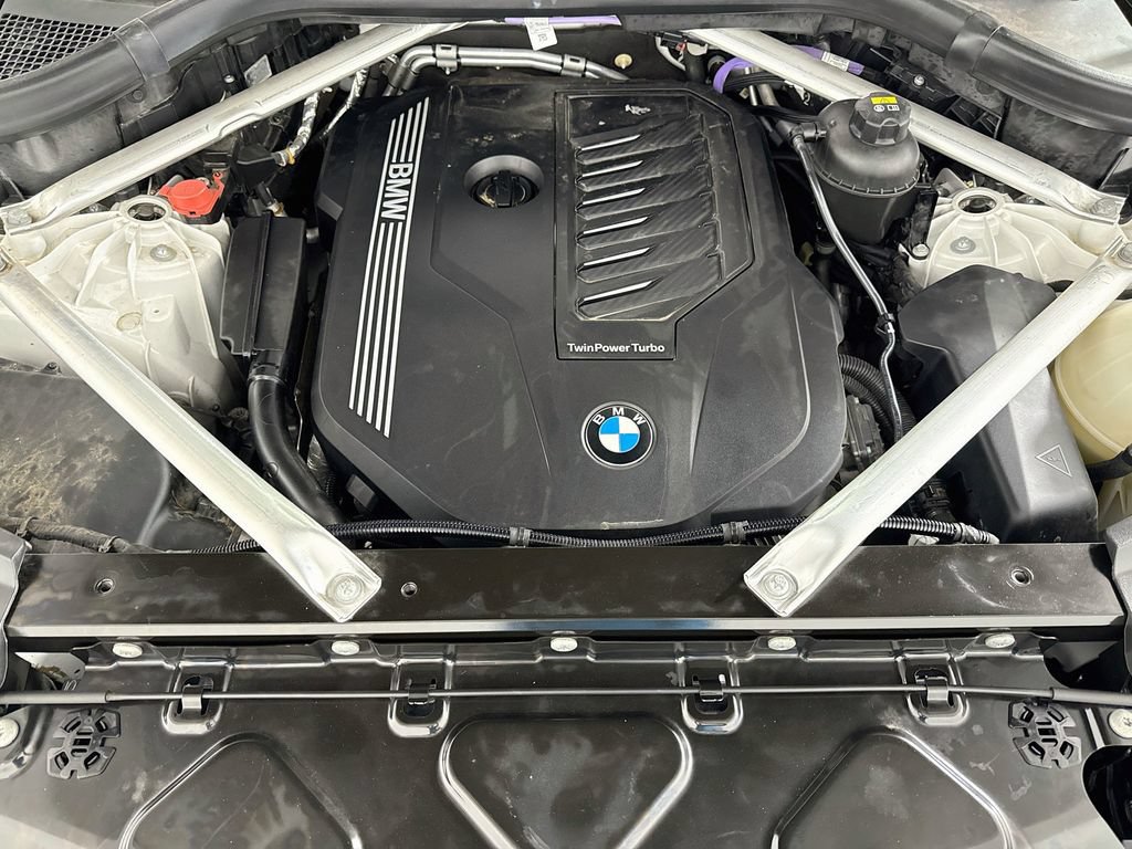 Used 2022 BMW X5 xDrive40i w/ Premium Package AWD/4WD image 32