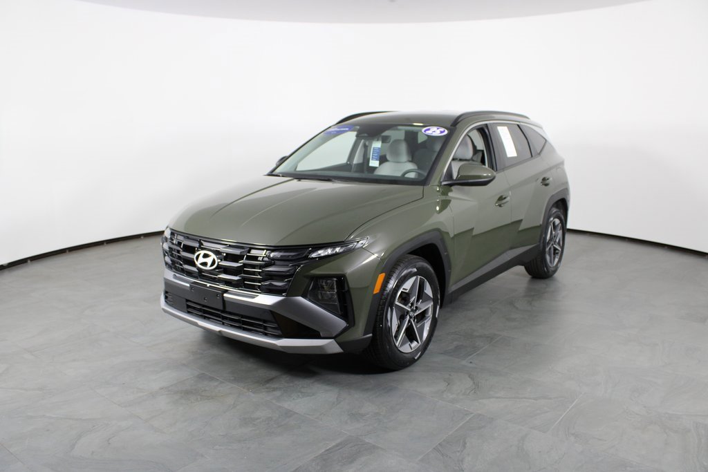 Certified 2025 Hyundai Tucson SEL image 2