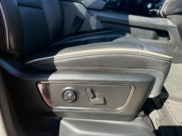 Used 2023 RAM 1500 Limited w/ Night Edition AWD/4WD image 36