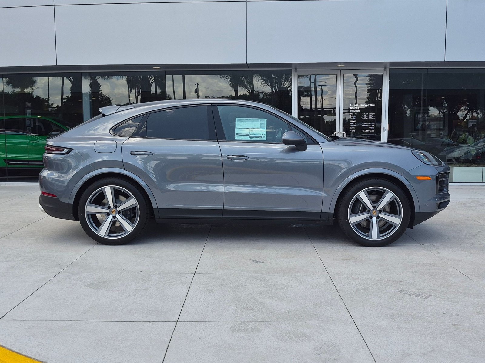 New 2026 Porsche Cayenne Coupe AWD/4WD image 8