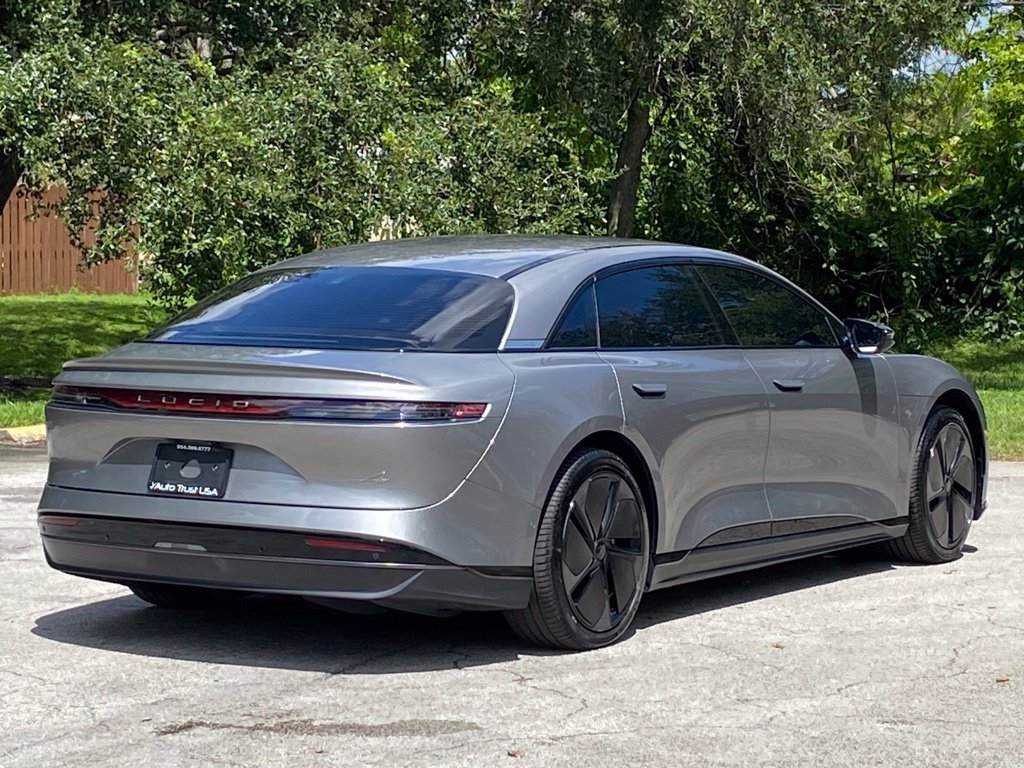 Used 2024 Lucid Air Pure RWD image 8